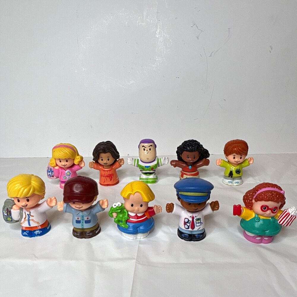 Fisher Price Little People Lot of 10 Disney Buzz Lightyear Moana Mixed Figures